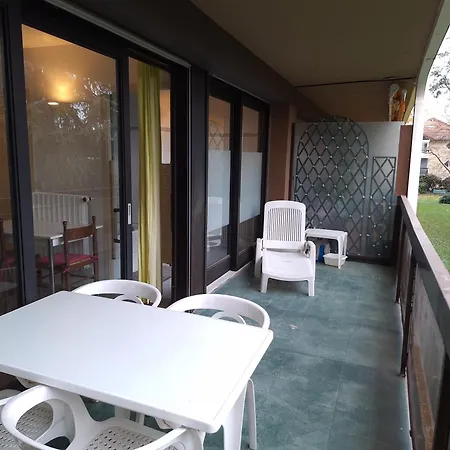 Au Calme Dans Le Parc Apartment Thonon-les-Bains