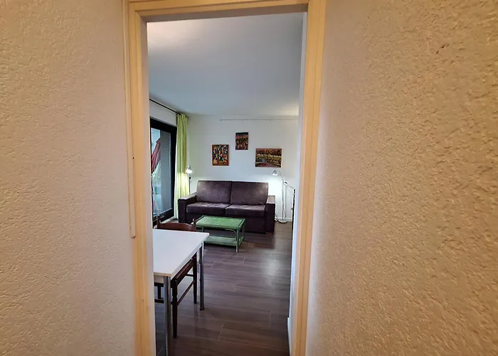 Au Calme Dans Le Parc Apartment